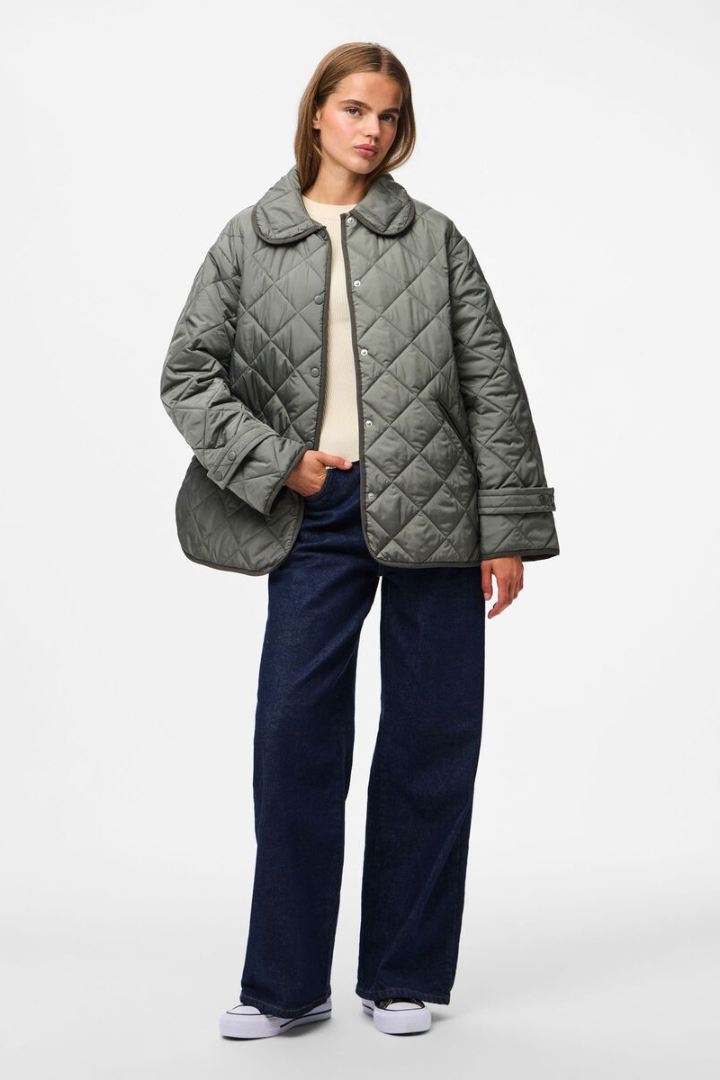 Emily Short Quilted Jacket – willow.ie