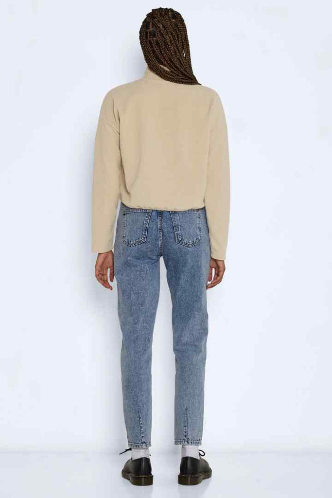 Noisy May Misser Cropped Fleece