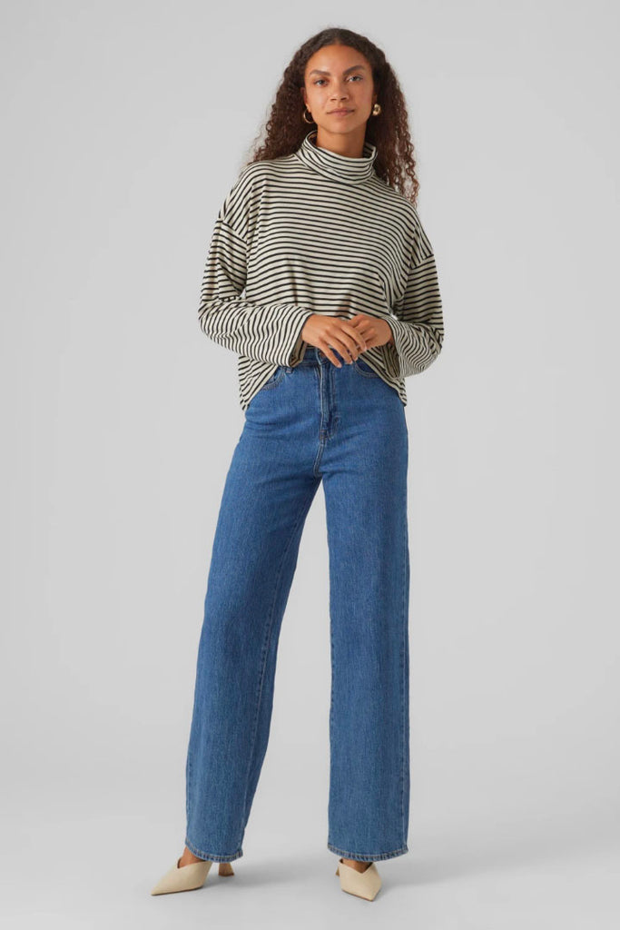 Vero Moda Fiona Roll Neck Short Top