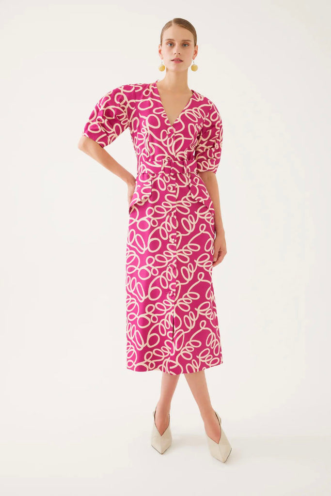 Exquise Squiggle Midi Dress Pink