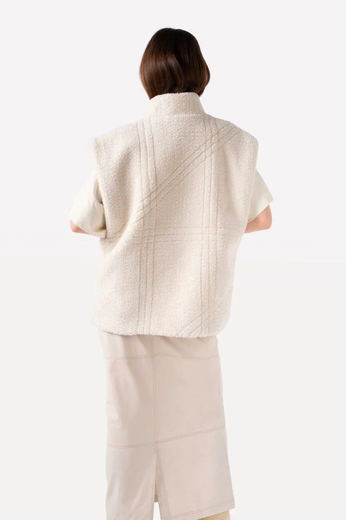 Another Label Unni Vest