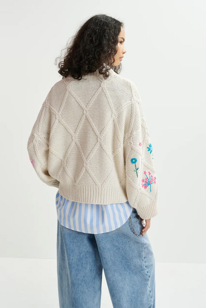 Essential Antwerp Hadream Embroidered Pullover