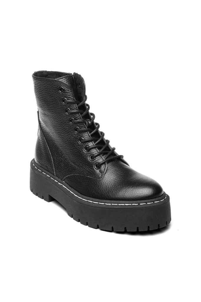 Steve Madden Skylar Black Leather Boots
