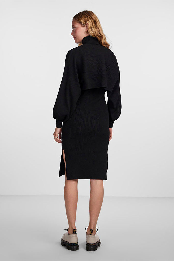 Pieces Sue Roll Neck Crop Jumper