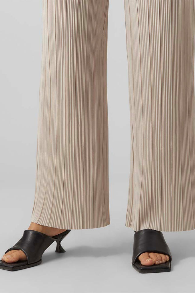 Vero Moda Aurora Loose Pants