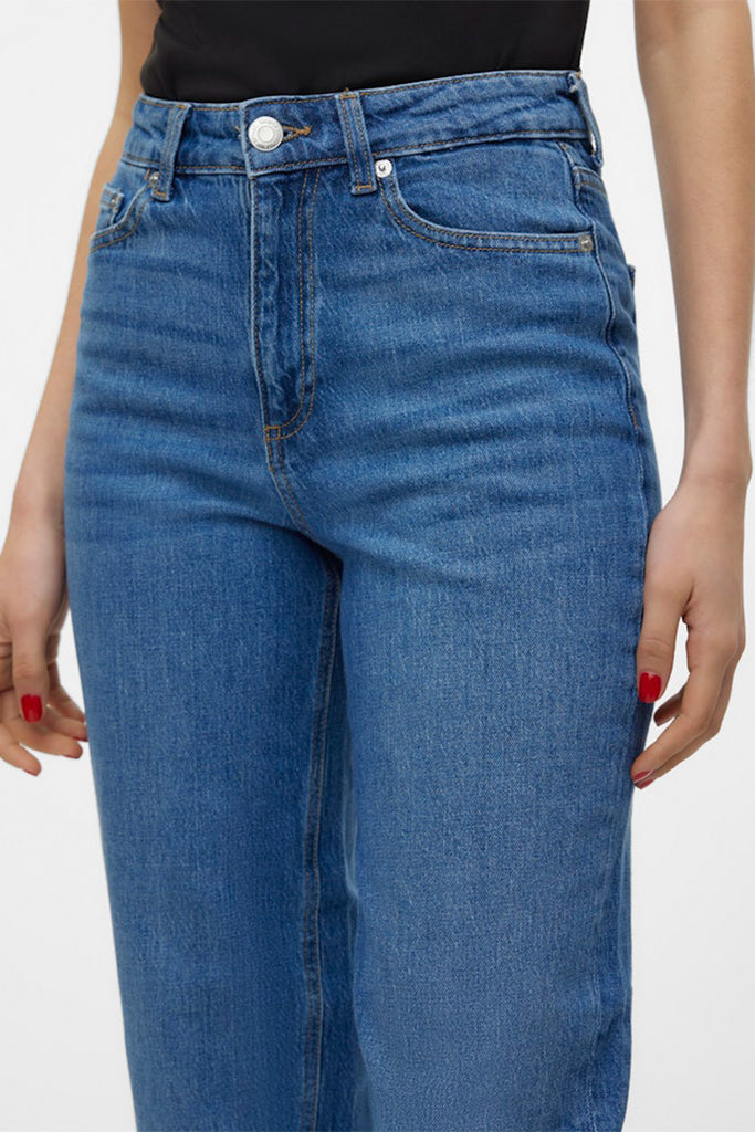 Vero Moda Tessa High Rise Mom Jeans