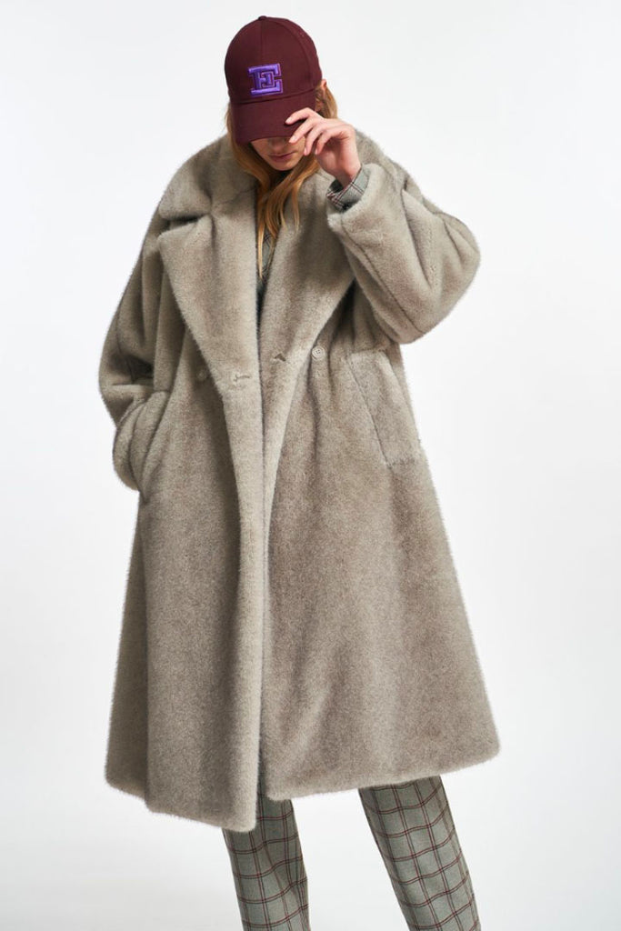 Essential Antwerp Edict Oversized Faux Fur Coat
